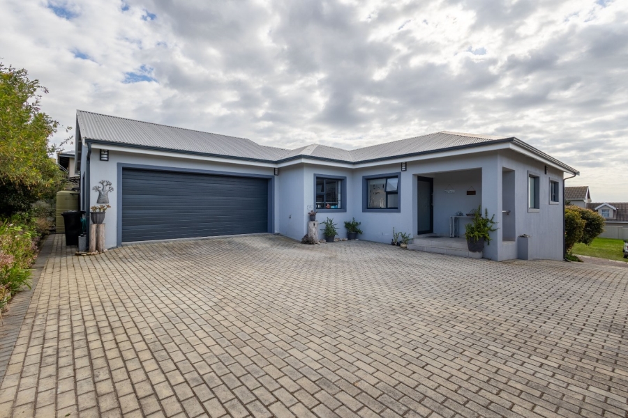 3 Bedroom Property for Sale in Whale Rock Sun Western Cape